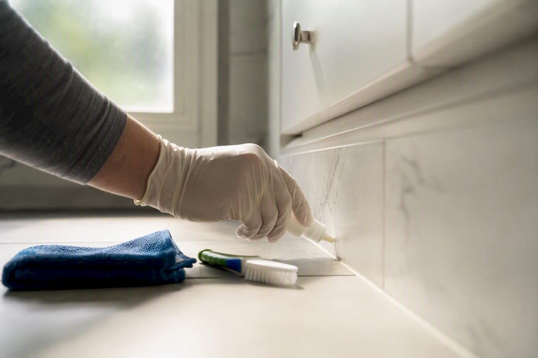 Testing cleaner on discreet grout area